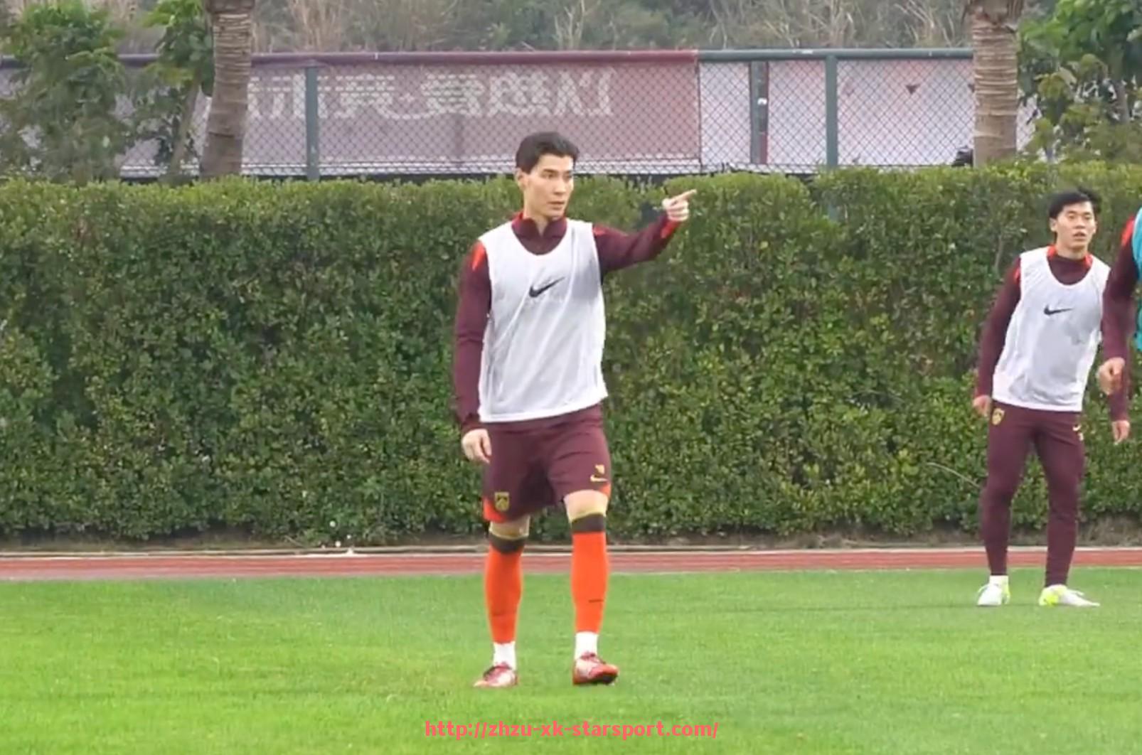 星空体育-2025年欧冠今年比分实时更新与战报