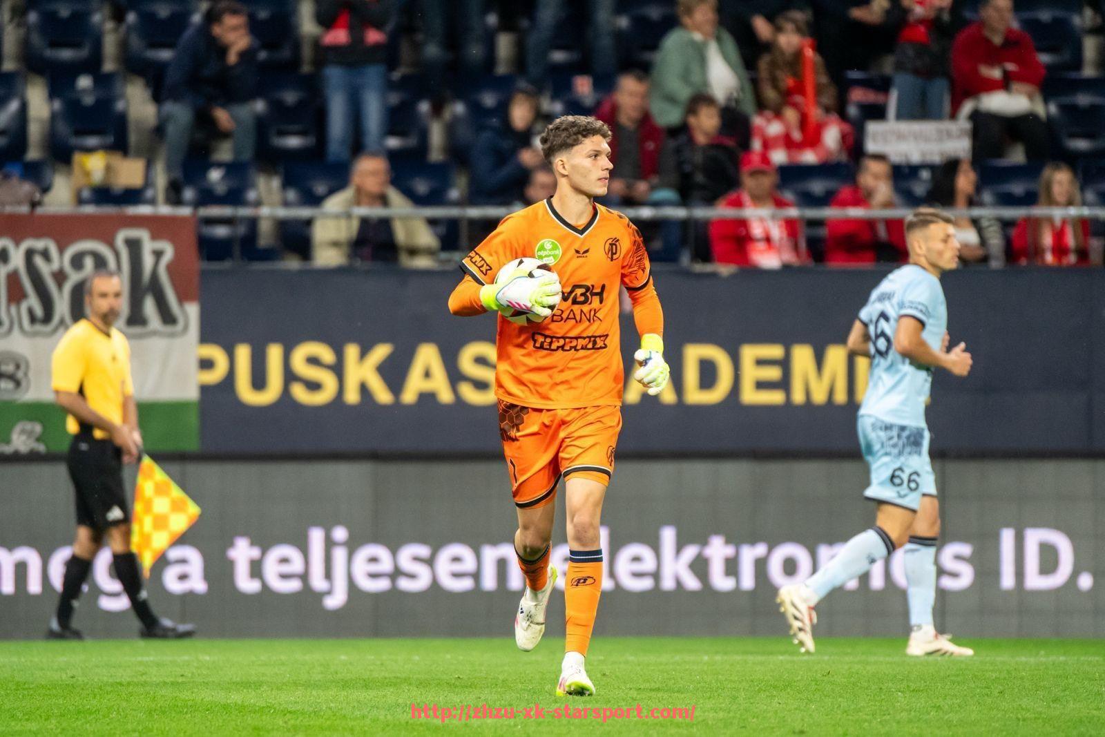 星空体育-英超球队低买高卖的转会策略及市场运作揭秘